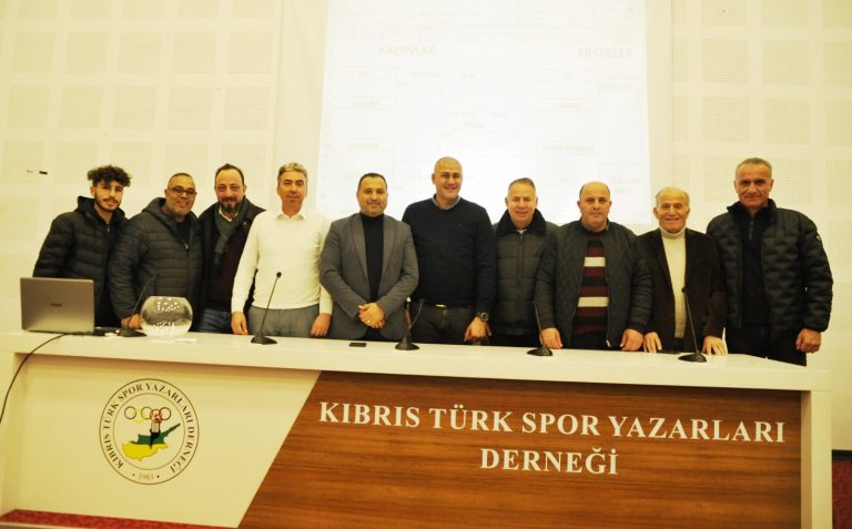 HENTBOLDA GÖZLER KTSYD KUPASINDA