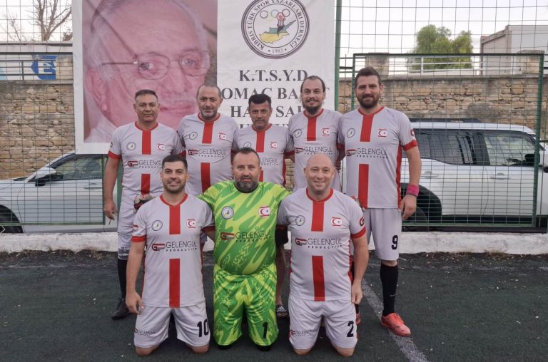 KTSYD OMAÇ BAŞAT HALISAHA FUTBOL TURNUVASI’NDA GRUPTA SON MAÇLAR OYNANDI