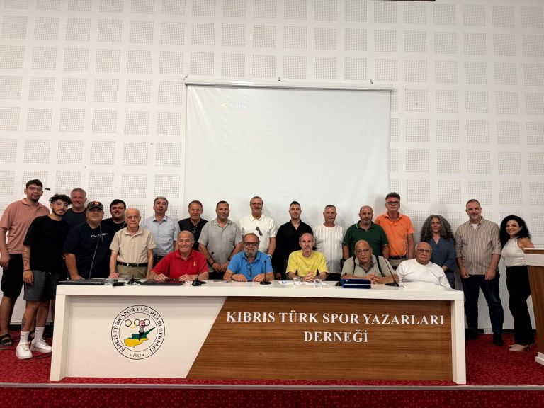 “Yapay Zeka ve Spor Haberciliği” konuşuldu